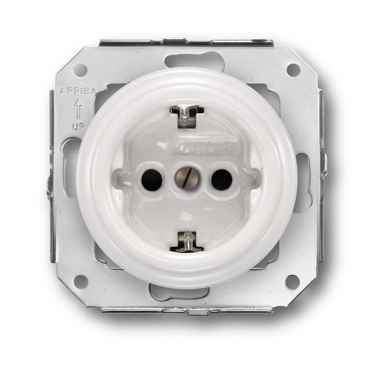 2 Pole Schuko Socket 16A-250V, White Porcelain