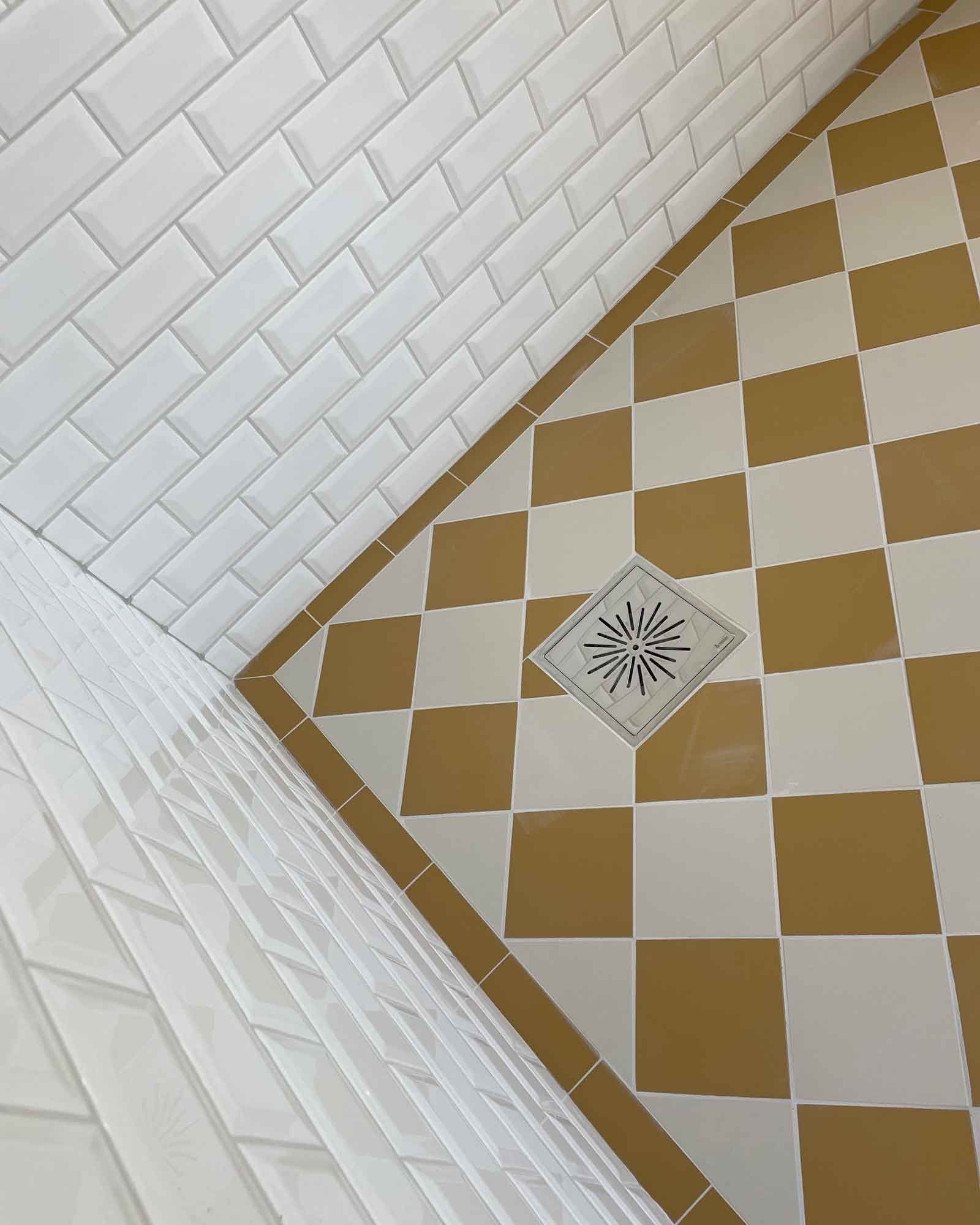 Floor Tiles - 15 x 15 cm (5.91 x5.91 In.) - Yellow JAU/Super White BAS image