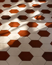 Carrelage hexagonal - 15 x 15 cm Blanc/Rouge - Carrelage en granit Winckelmans thumbnail image