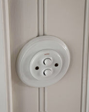 Dimmer – Doppeltaster aus weißem Porzellan thumbnail image