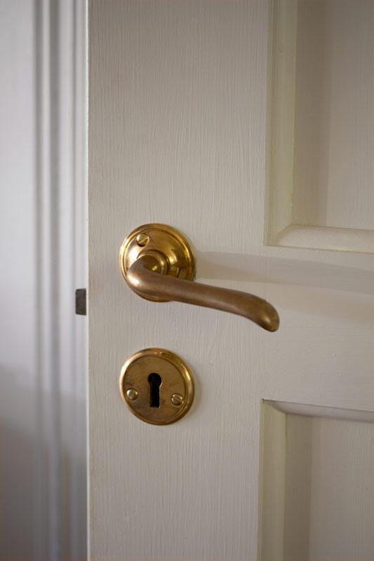Door Handle - Låsbolaget 647 - Brass image