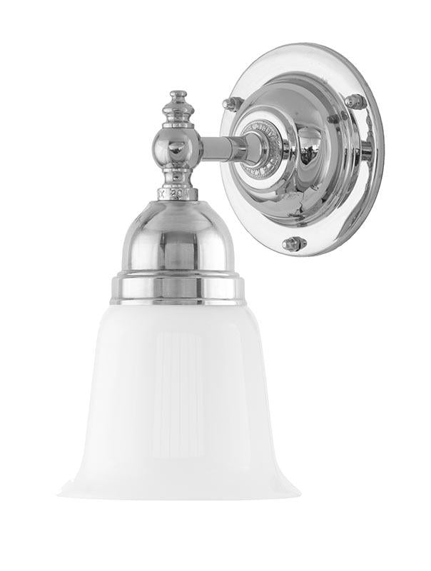 Badrumslampa - Adelborg förnicklad, opalvit klocka image
